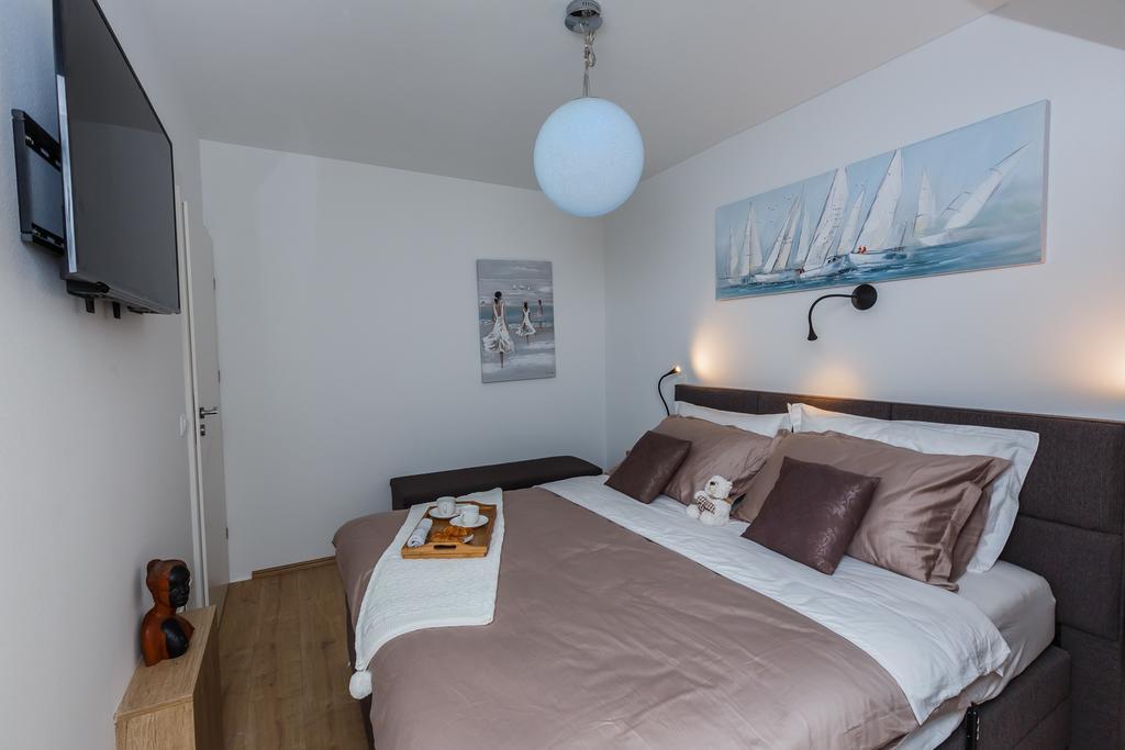 Villa Apartments Katja Trogir Exterior photo
